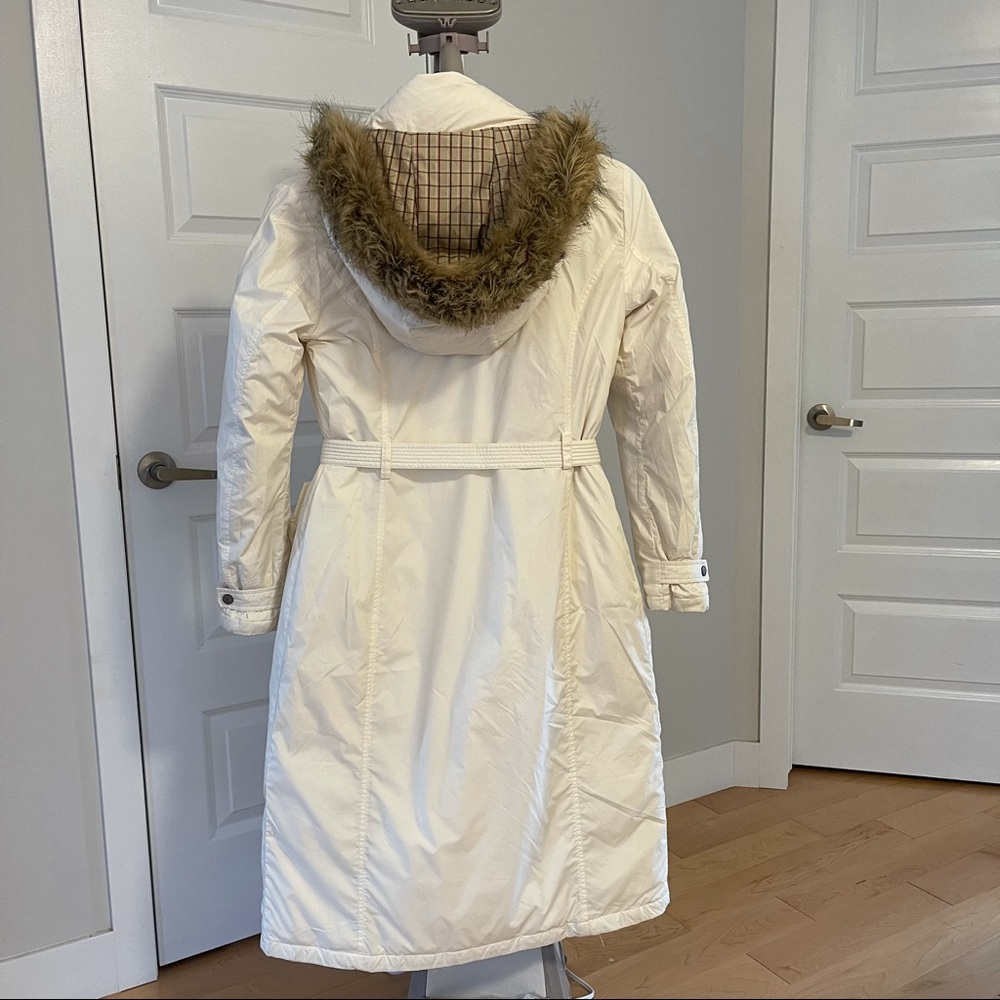 Tommy Hilfiger long puffer jacket. - Picture 2 of 10